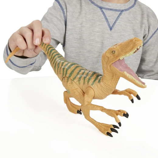 Jurassic World Velociraptor "Echo" Figure - هاسبرو - Image 4