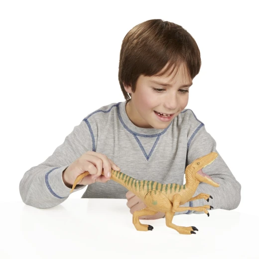Jurassic World Velociraptor "Echo" Figure - هاسبرو - Image 3
