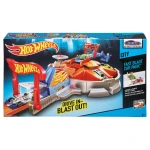 Hot Wheels Launching Garage Playset - هوت ويلز