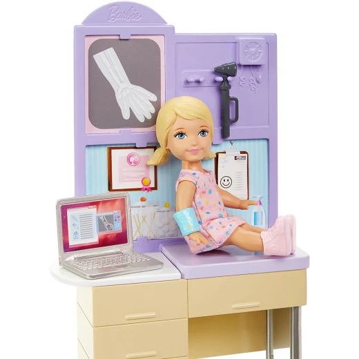 Barbie Careers Doctor Doll and Playset - باربي - Image 2