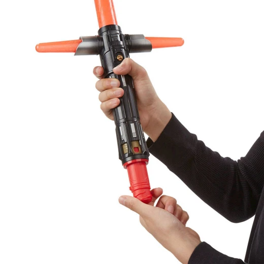 Star Wars The Force Awakens Kylo Ren Deluxe Electronic Lightsaber - هاسبرو - Image 4