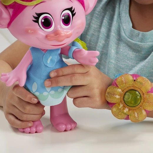 Trolls Dream Works Hug Time Poppy Doll - ترولز - Image 3