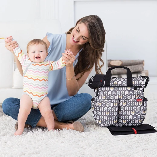 Skip Hop Duo Signature Changing Bag (Arrows) - سكيب هوب - Image 3