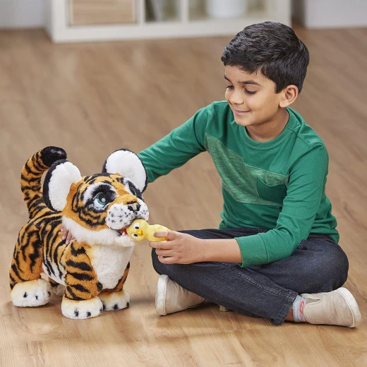 FurReal Roarin Tyler, the Playful Tiger - هاسبرو - Image 3