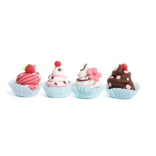 Tutti Frutti Cupcakes Kit - توتي فروتي - Image 3