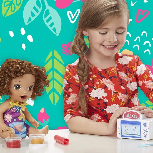 Baby Alive Snackin’ Treats Baby (Brown Curly Hair) - بيبي ألايف - Image 2