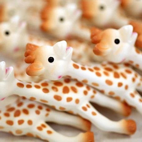 Sophie La Girafe Teether, Fresh Touch box - صوفي لا جيراف - Image 6