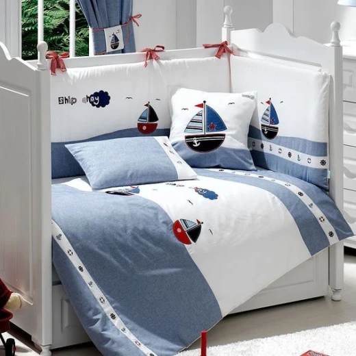 طقم سرير أطفال 8 قطع من فونّا – موديل مارين – مقاس 60×120 سم – لون أزرق