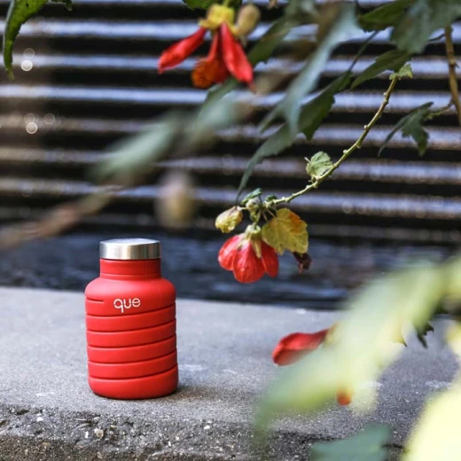Que Collapsible Water Bottle, Bonfire Red, 355 ml - كيو - Image 4