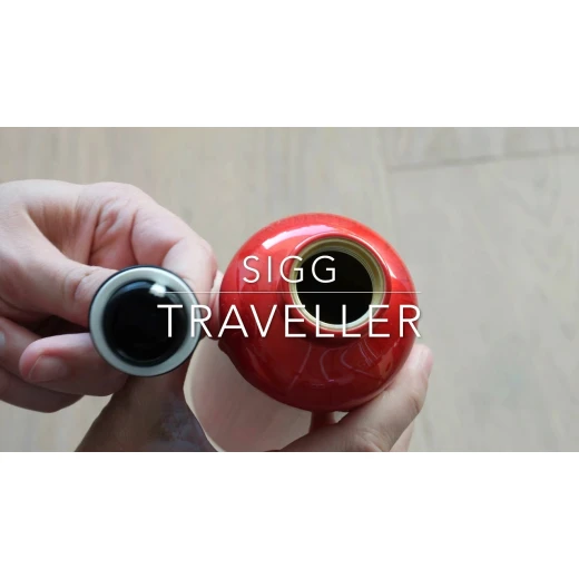 SIGG Water Bottle Traveller Red 0.6 L - سيغ - Image 3
