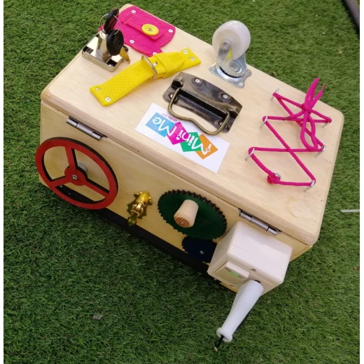 Mini Me Skills: Developed Lock & Latch Skills Box - ميني مي سكيلز - Image 3