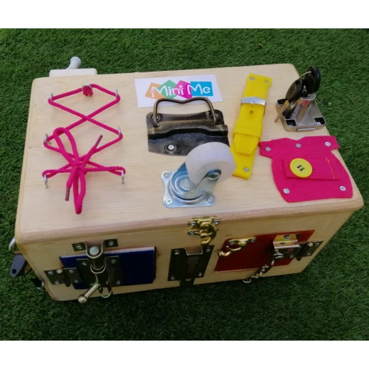 Mini Me Skills: Developed Lock & Latch Skills Box - ميني مي سكيلز - Image 4