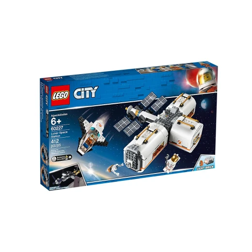 LEGO City: Lunar Space Station LEGO City: Lunar Space Station