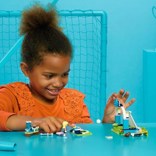 LEGO Friends: Stephanie's Soccer Practice - ليجو - Image 4