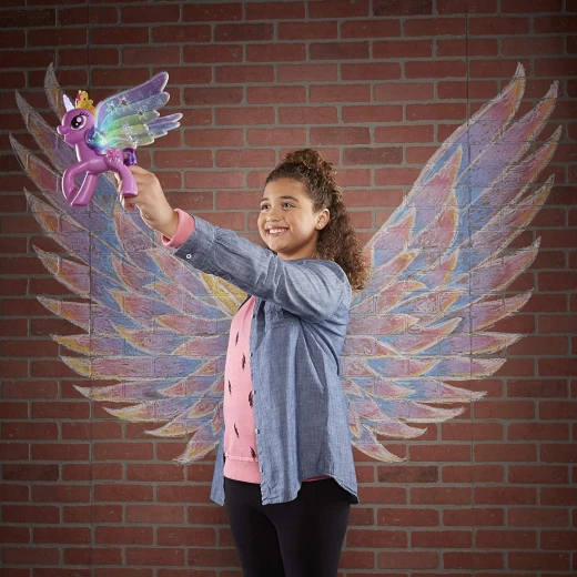 My Little Pony Rainbow Wings Twilight Sparkle, Pony Figure with Lights and Moving Wings - ماي ليتل بوني - Image 3