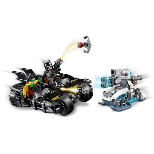 LEGO Superheroes: Mr. Freeze™ Batcycle™ Battle - ليجو - Image 11