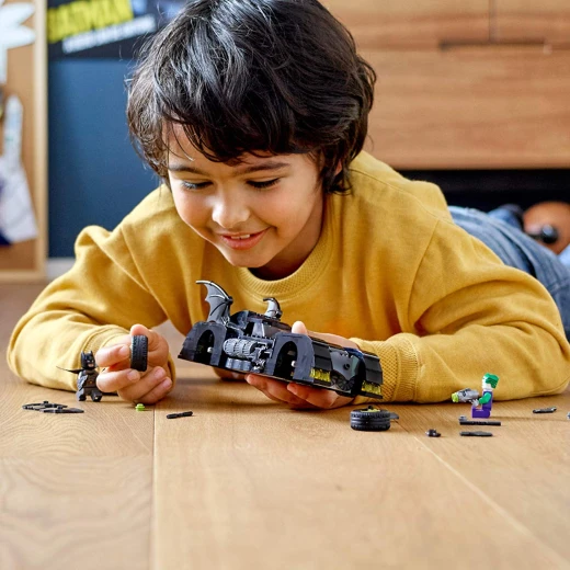 LEGO Superheroes Batmobile: Pursuit of The Joker - ليجو - Image 13
