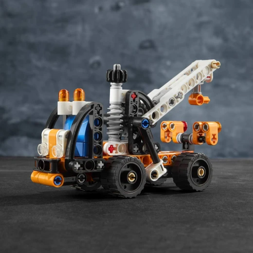 LEGO Cherry Picker Toy Truck, 2 in 1 Model, Tow Truck, 155 pieces - ليجو - Image 5