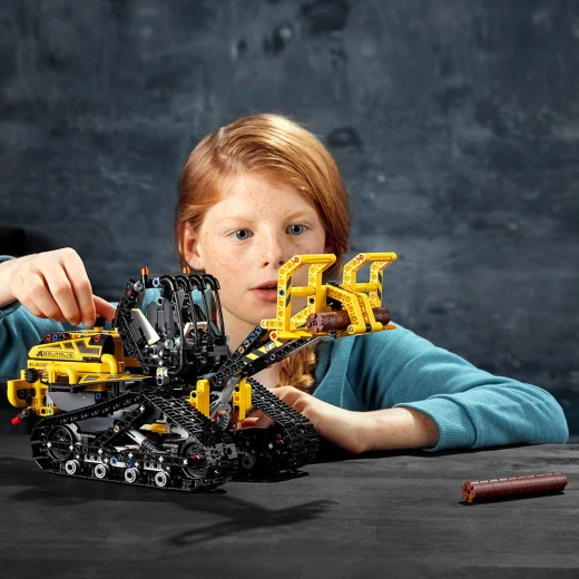 LEGO TECHNIC Tracked Loader Building Blocks for Kids (827 Pcs) - ليجو - Image 9