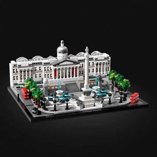 LEGO Architecture Trafalgar Square Building Set with London Landmark National Gallery Collectible Model, 1197 pieces. - ليجو - Image 3