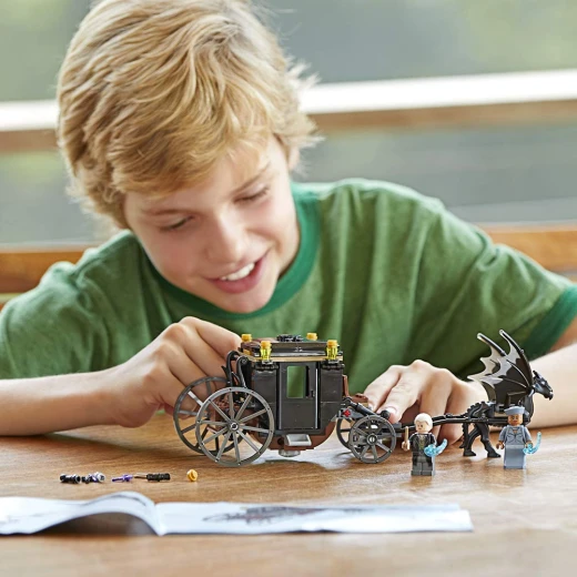 Lego Grindelwald´s Escape 132 Pieces - ليجو - Image 4