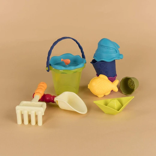 B. toys – Wavy-Wagon – Travel Beach Buggy (Red) with 11 Funky Sand Toys - بي. تويز - Image 2