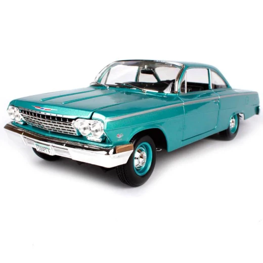 Maisto Special Edition - Chevy Bel Air Hard Top (1962, 1/18 scale diecast car models, Turquoise), Assorted Maisto Special Edition - Chevy Bel Air Hard Top (1962, 1/18 scale diecast car models, Turquoise), Assorted
