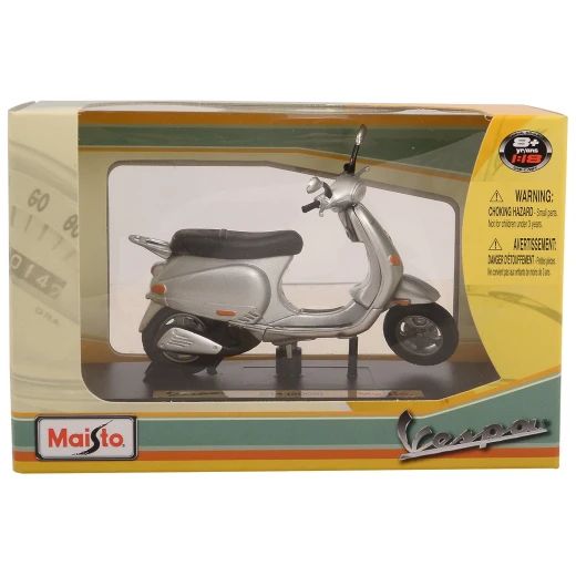 Maisto,Motor scooters With Stand 1:18 Scale Diecast, Assorted Maisto,Motor scooters With Stand 1:18 Scale Diecast, Assorted