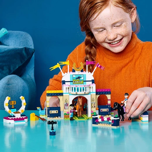 LEGO Friends - Stephanie's Horse Building Kit (337 pieces) - ليجو - Image 4