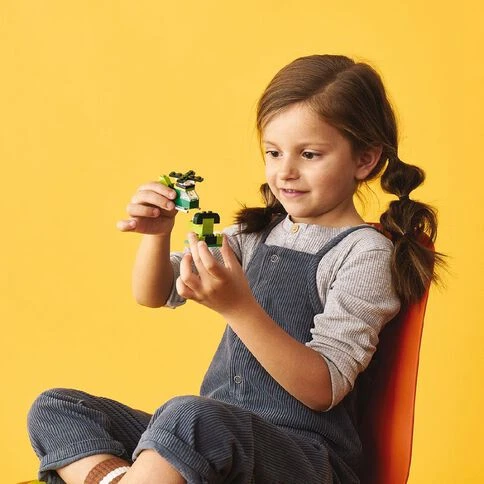 LEGO Creative Green Bricks - ليجو - Image 2