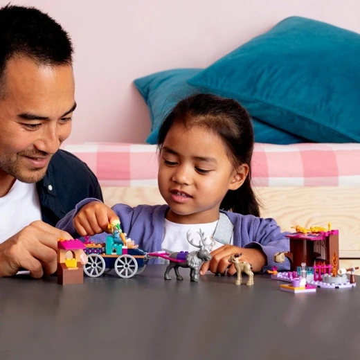 LEGO Elsa's Wagon Adventure - ليجو - Image 6