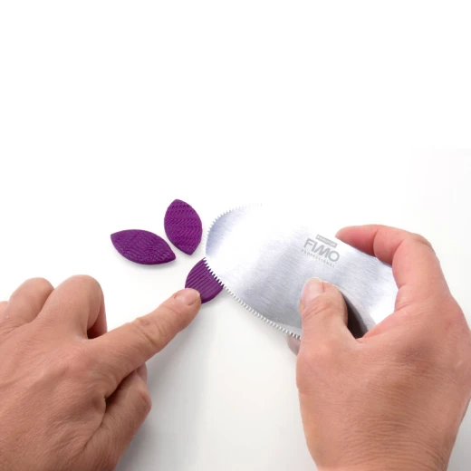 كرت مكشطه  فيمو للمعجون الحراري من ستدلر - ستدلر - Image 2