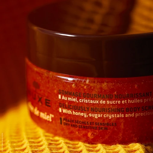 Nuxe - Rêve de Miel Deliciously Nourishing Body Scrub 175 مل - نوكس - Image 2