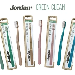 Jordan Green Clean Medium Toothbrush