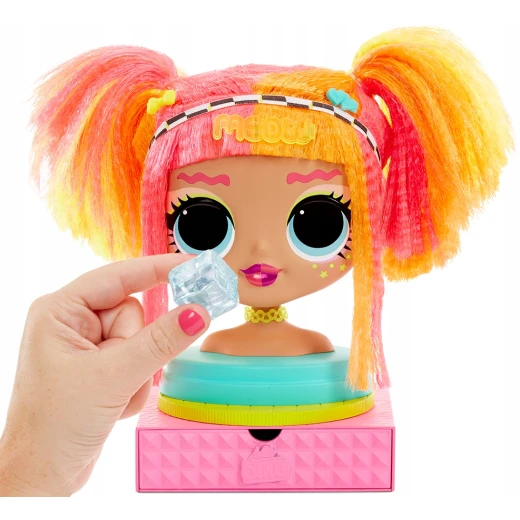 L.O.L. Surprise OMG Styling Head - Neonls - مفاجأت ال او ال - Image 4