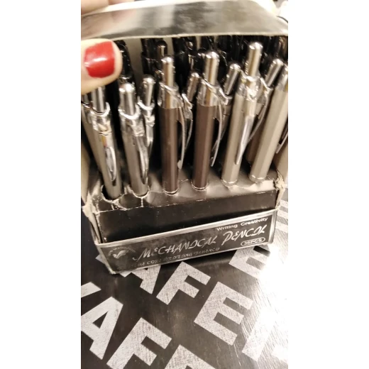 Noor Al Maaref Pencils - Assortment colors Noor Al Maaref Pencils - Assortment colors