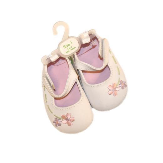 Baby White Shoes, 2-3 months Size 1 Baby White Shoes, 2-3 months Size 1