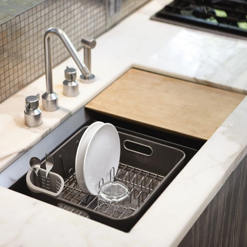 Simplehuman Plastic Dish Rack, Grey - أومبرا