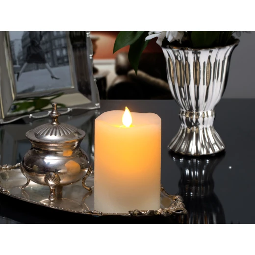 Madmae Coco Santine Medium Led Candle Madmae Coco Santine Medium Led Candle