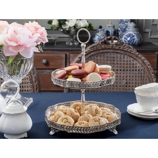Madame Coco - Silver Plated Round 2-plate Stand
