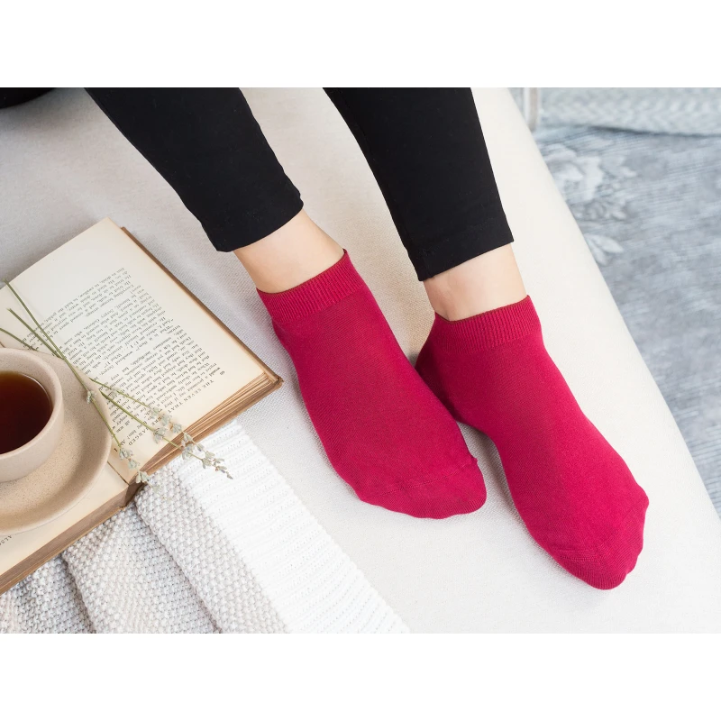 Madame Coco - Leaf Ankle Socks, Light Red - مدام كوكو