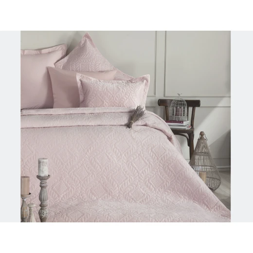 Madame Coco Virgo Velvet Double Bed Cover - Powder Madame Coco Virgo Velvet Double Bed Cover - Powder