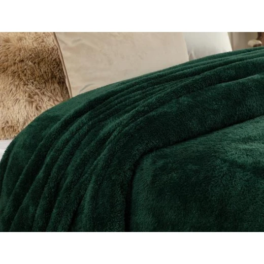 Madame Coco Estee Double Sherpa Plain Blanket - Dark Green - مدام كوكو - Image 2