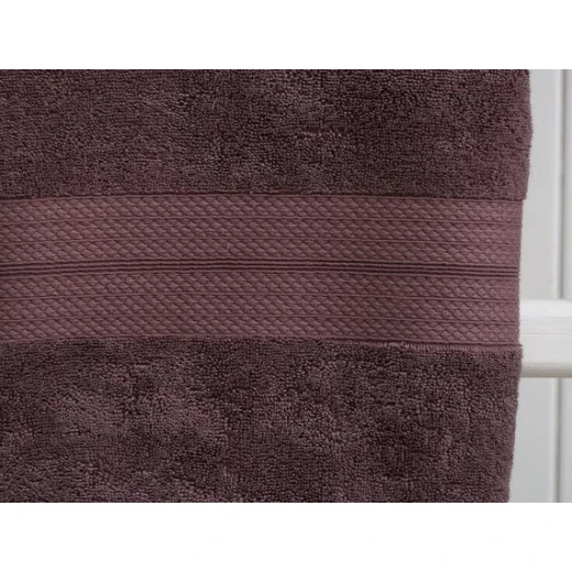 Madame Coco Roxane Bath Towel - Burgundy - مدام كوكو - Image 2