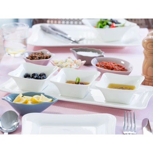 مجموعة صحون سبرنغ عظم صينية من مدام كوكو