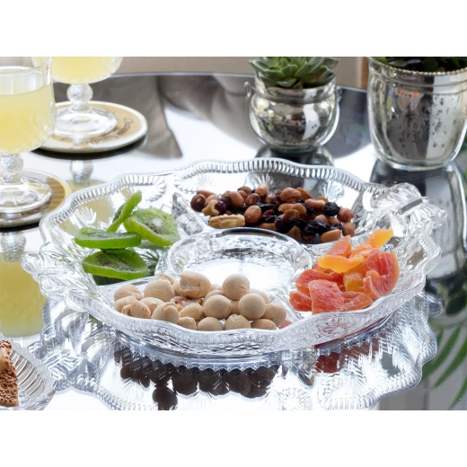 وعاء مكسرات مدام كوكو جيزيلا 4 أقسام وعاء مكسرات مدام كوكو جيزيلا 4 أقسام