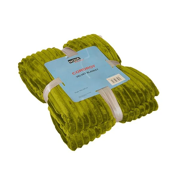 بطانية شتوية ناعمة بملمس مخملي مفرد باللون الأخضر من نوفا هوم - نوفا هوم