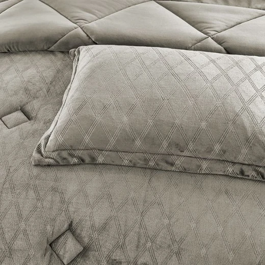 Nova Home Landers 3D Embossed Velvet Flannel Winter Comforter Set, Beige, King Size - Nova Home - Image 3