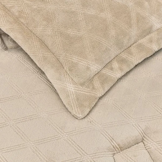 طقم لحاف شتوي ثلاثي الأبعاد بتصميم منقوش, مقاس ملوكي باللون الؤلؤي من نوفا هوم - نوفا هوم - Image 3