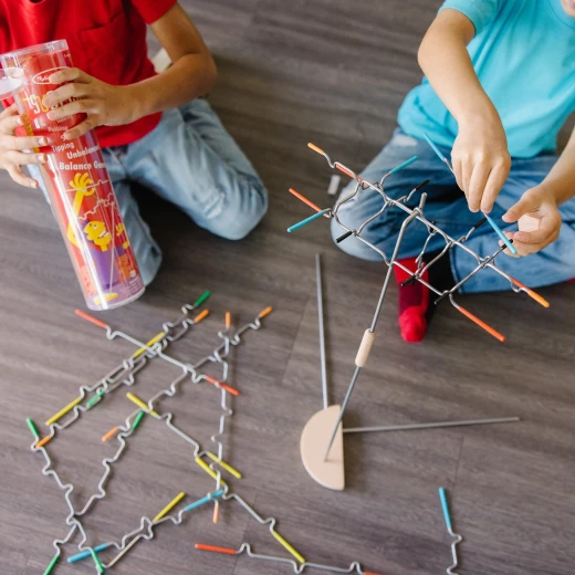 Melissa & Doug Suspend Family Game - ميليسا اند دوج - Image 7